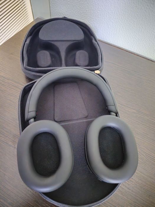 Навушники SONY WH-1000XM5
