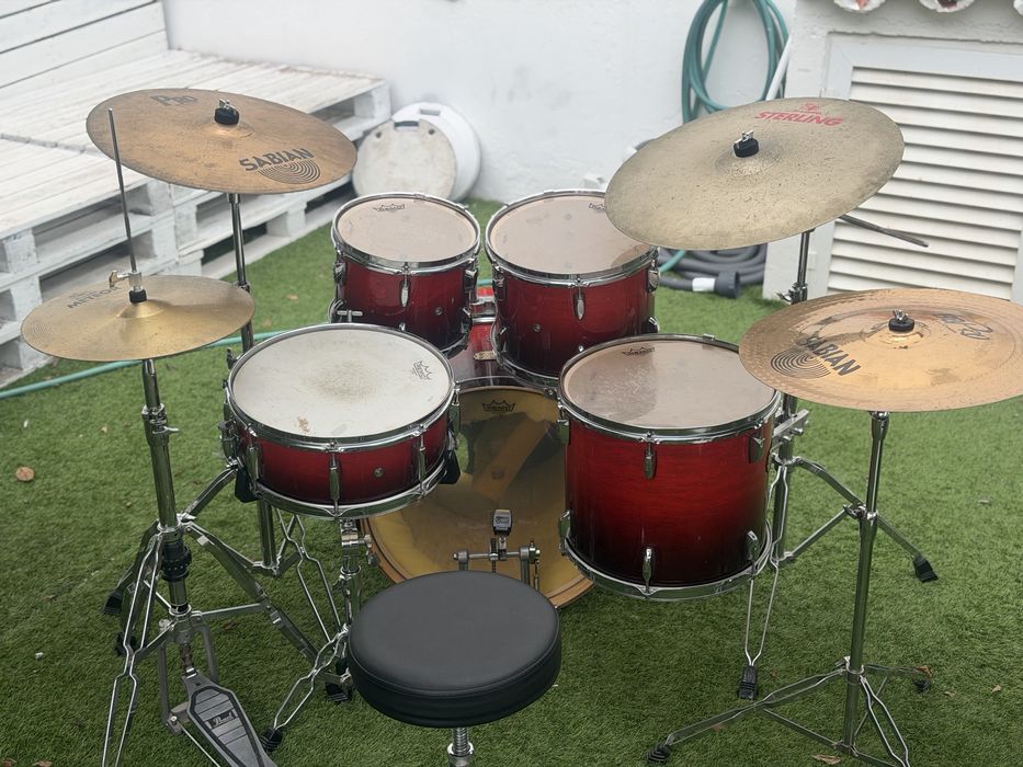 Bateria Acústica Pearl Export Completa Pratos Sabian e Meinl