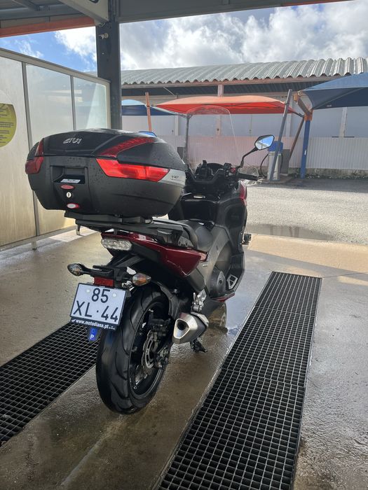 Vendo/Troco Honda Integra 750