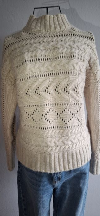 Beżowy ażurowy damski idealny jesień zima piekny golf pół golf Reserve