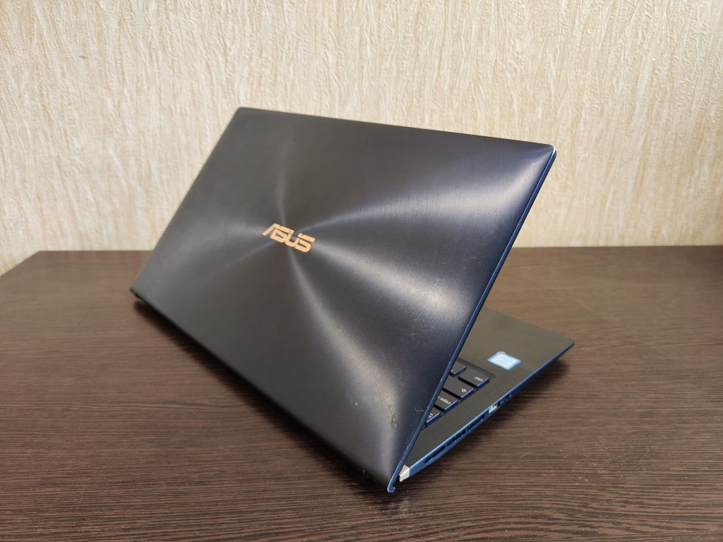 Преміальний металевий Asus UX534, i7, RAM 16gb, GTX 1650, SSD