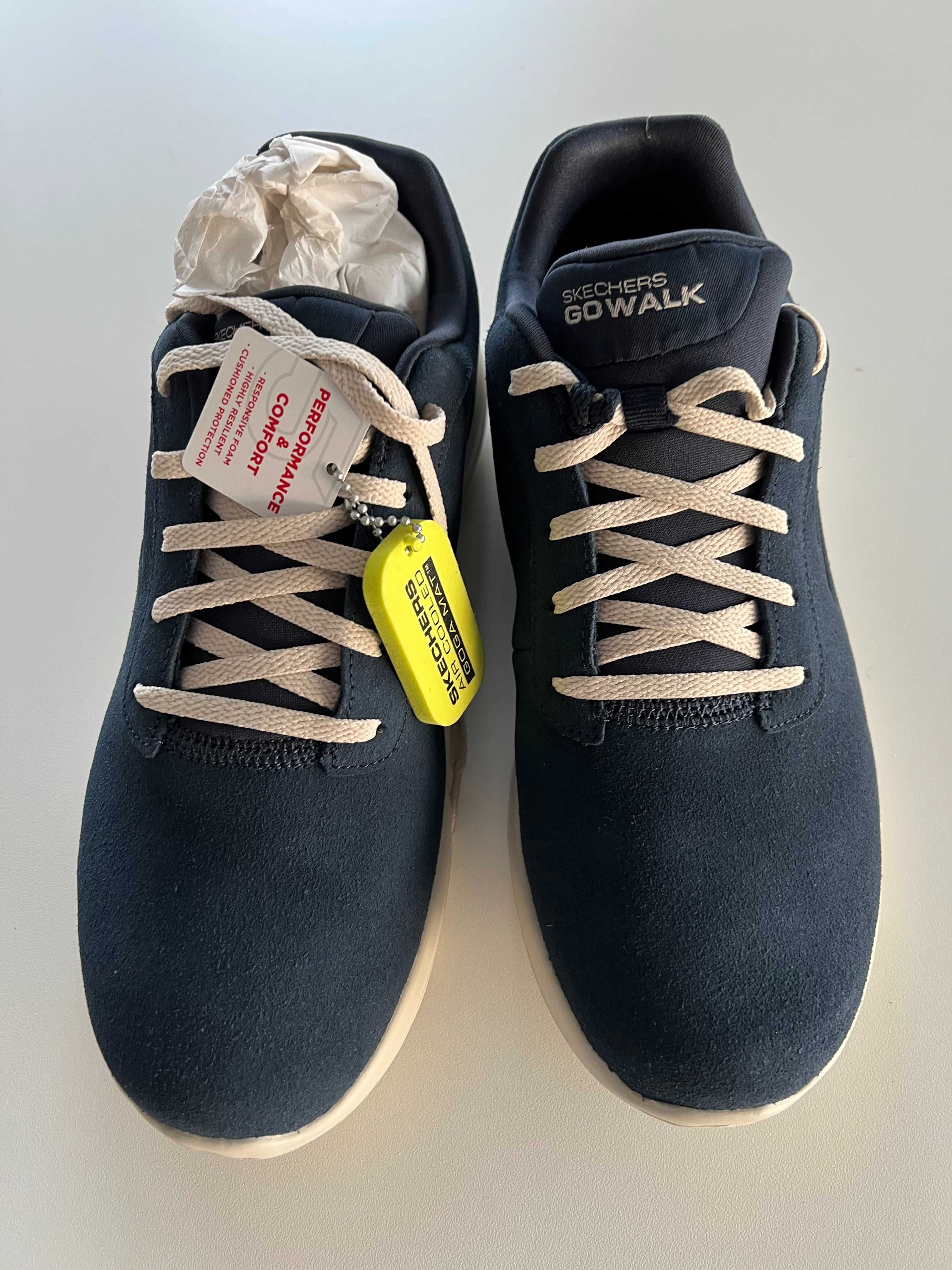 Skechers GoWalk MAX navy r.44