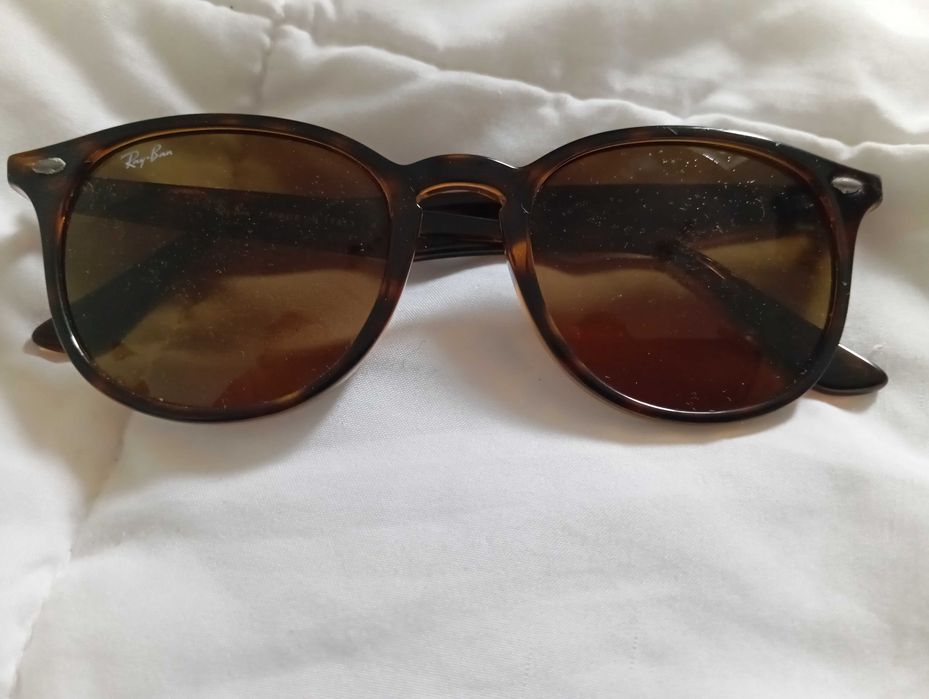 Óculos de sol Rayn Bun  ( sem carteira de protecção, ver descrição)