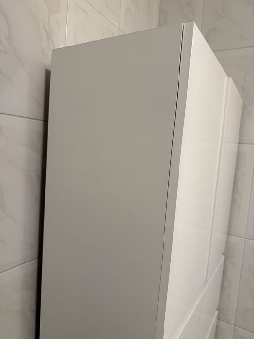 Móvel de WC com Muita Arrumação