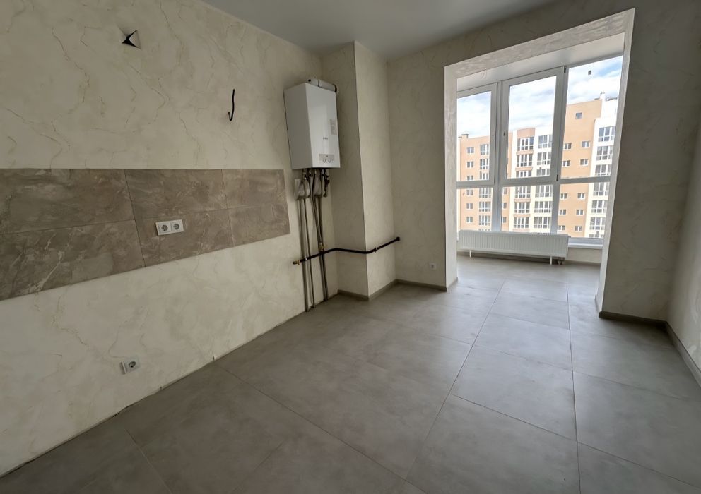 Продаж нової 1 кімнатної квартири 37 м2 з ремонтом, 20 хвилин метро Ак