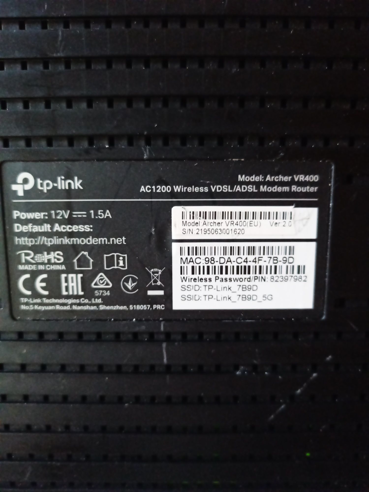 Router TP-Link VR400