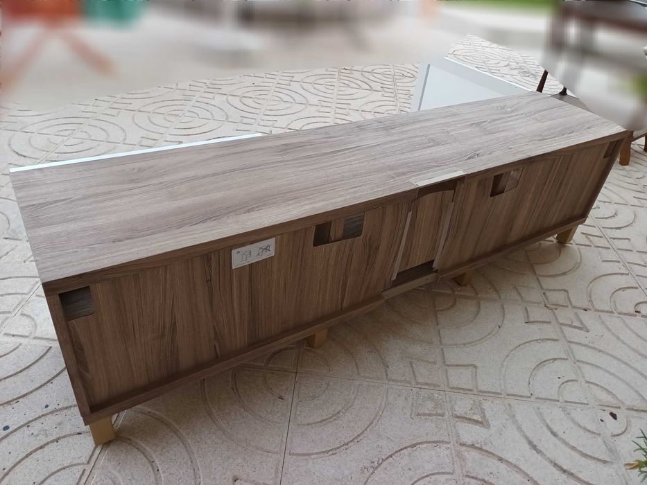 Móvel de tv Ikea (besta)