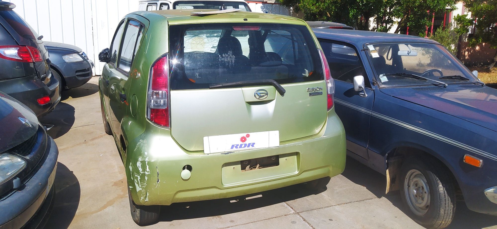 Daihatsu sirion  .