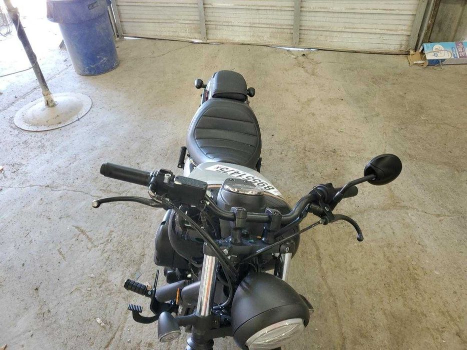 Honda VT750 C2B 2024