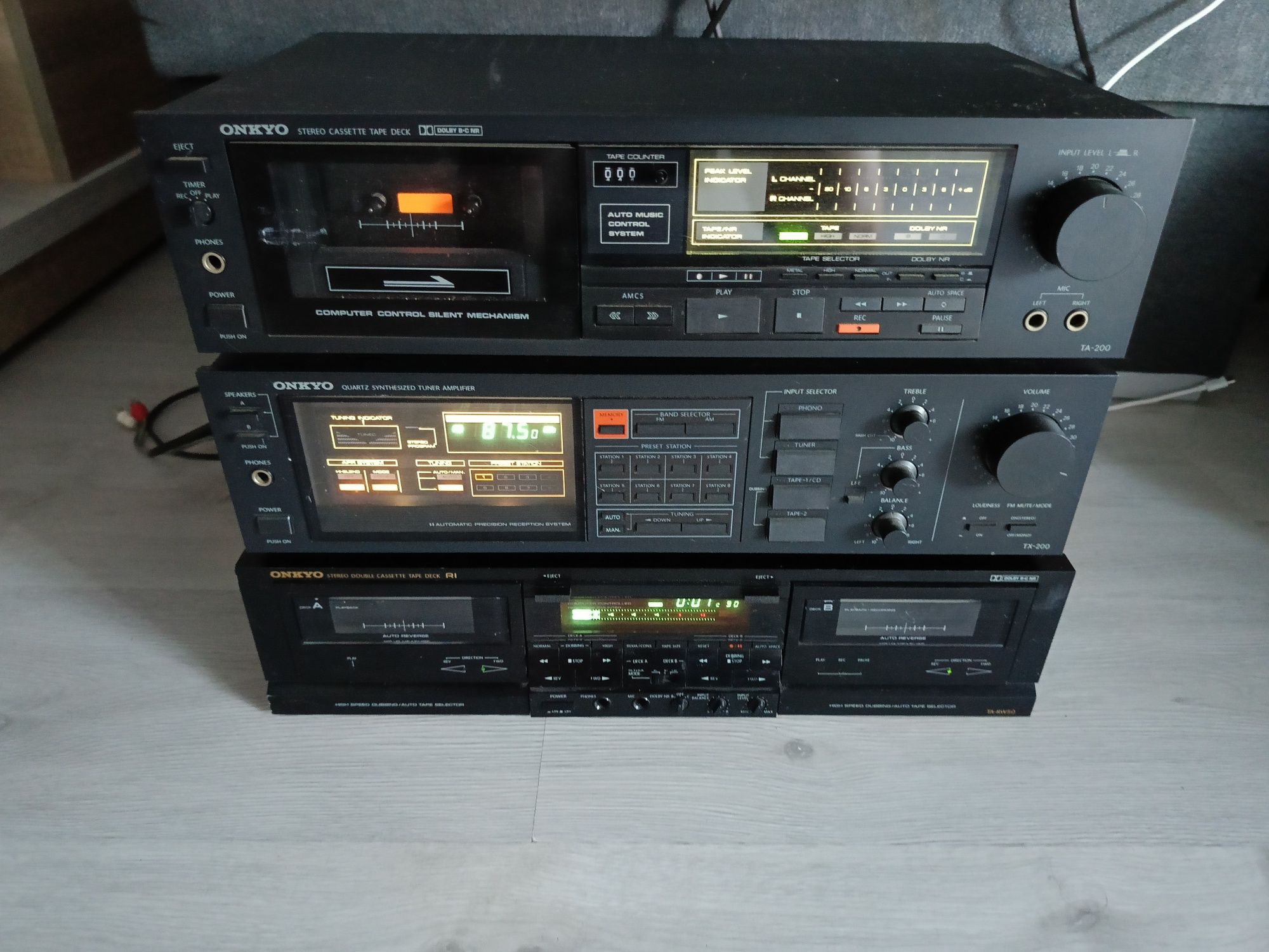zestaw vintage marki Onkyo, w pełni sprawny i w doskonałym stanie