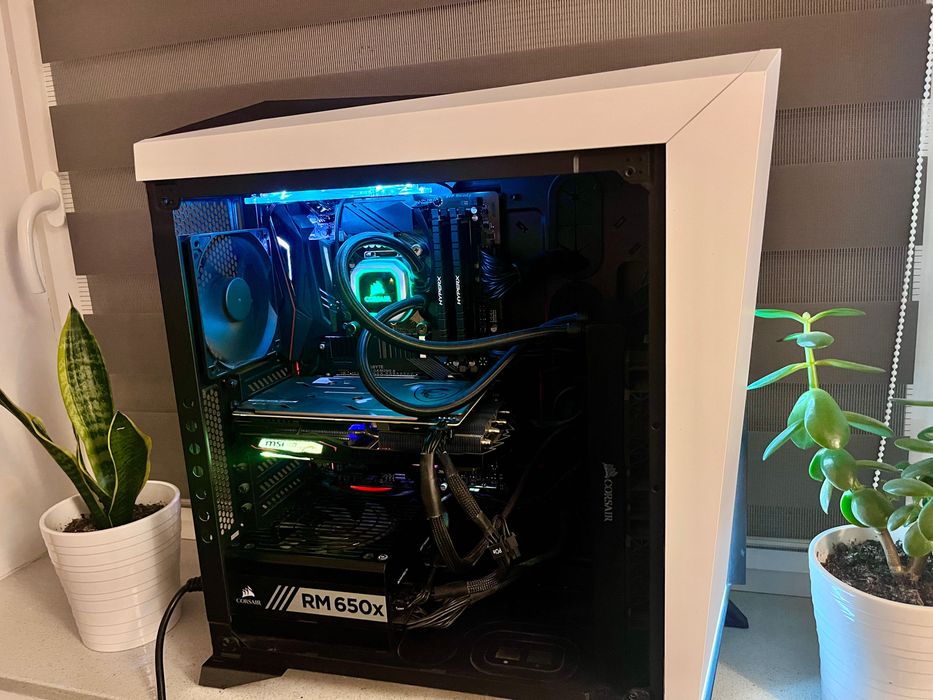 Komputer gamingowy + monitor/klaw+myszka i7 / RTX 2060 / 16 GB RAM /