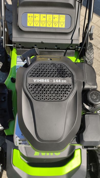 Máquina Relva Vito 4,5 CV Gasolina Com Tração