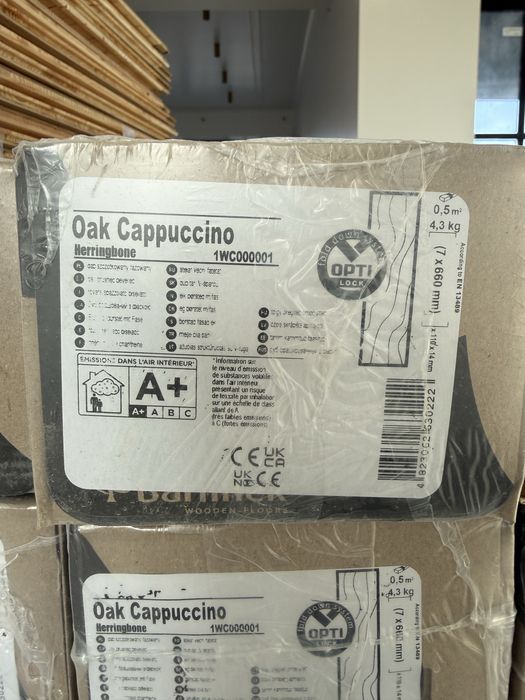 Паркетна дошка Барлінек Barlinek Oak Cappuccino Herringbone 23,5м2