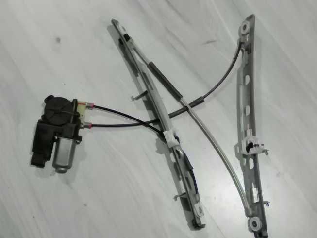 Renault Megane II 2 5d Podnośnik Mechanizm Szyby Przód Lewy 02-09 [4a]