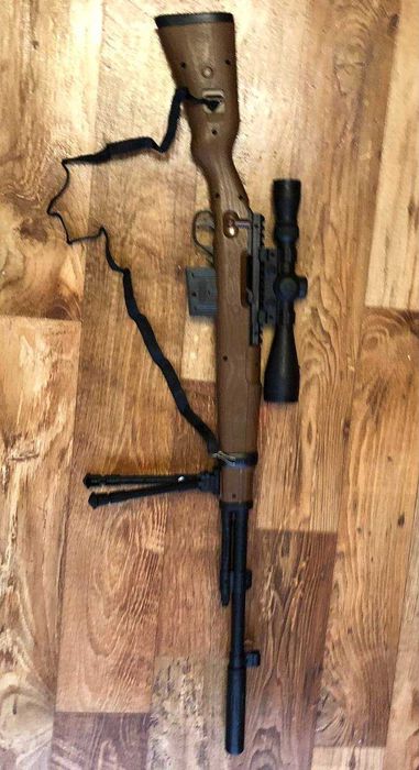 Снайперська гвинтівка 92 см, лазерний та оптичний прицiл, сошки