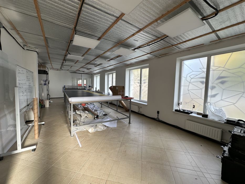 Оренда приміщення район Інтрейду