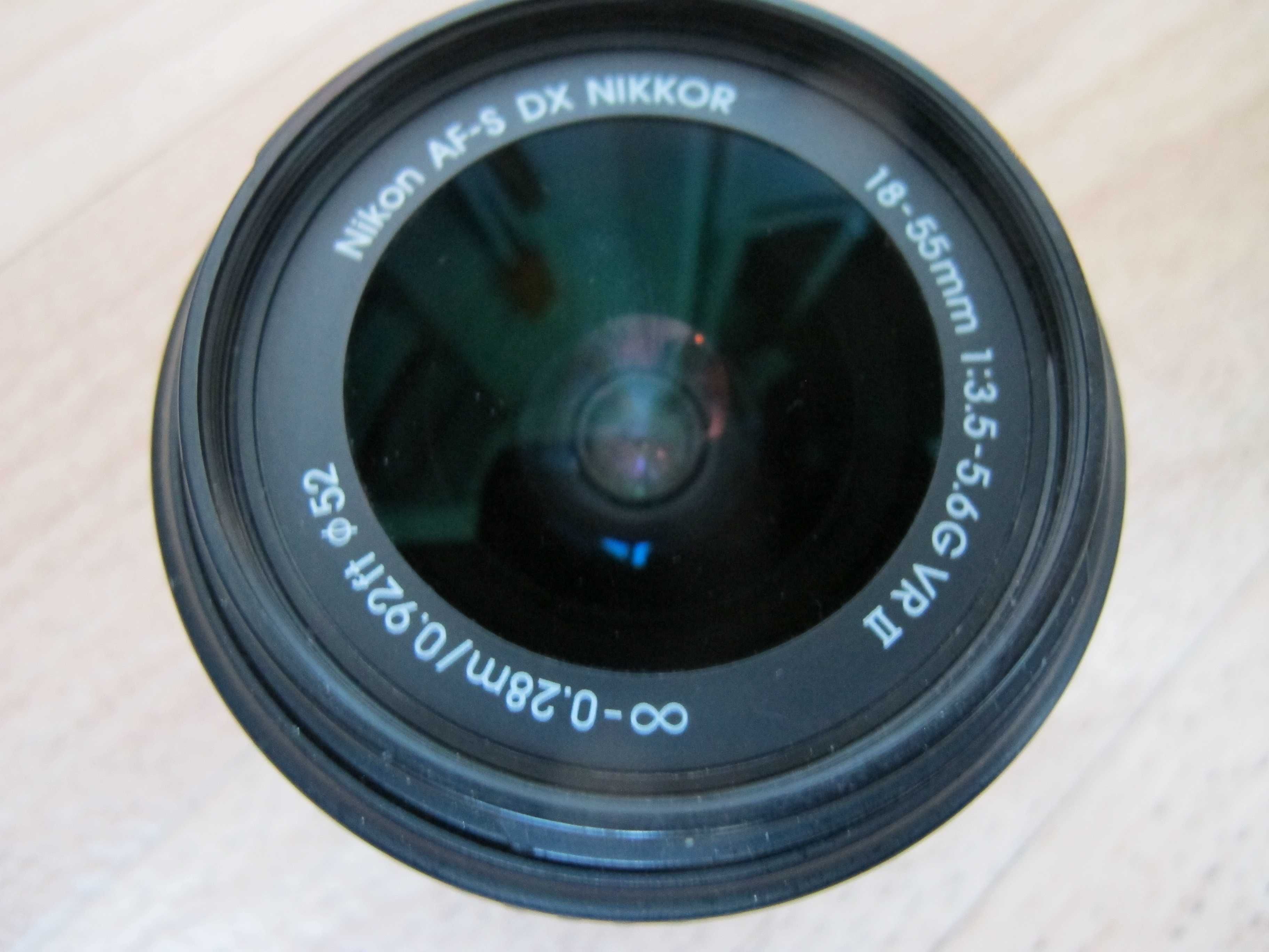 Nikon AF-S 18-55mm  3,5-5,6 G VR ll