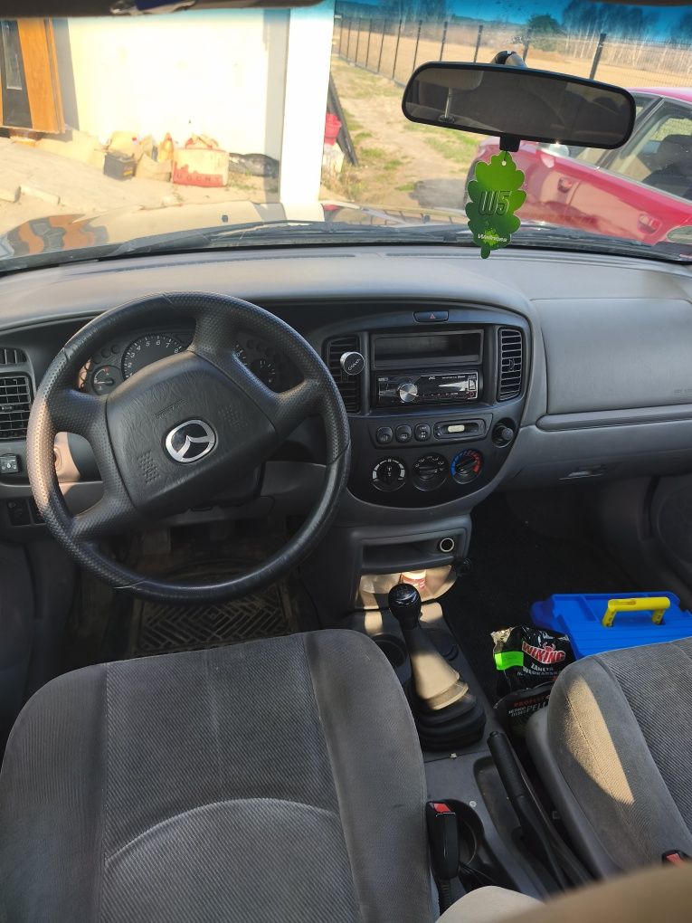 Mazda tribute polecam