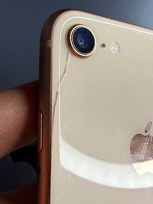 Продам Apple iPhone 8 • 256 GB • Gold • Neverlock