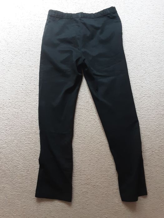 Spodnie czarne  eleganckie 146/152