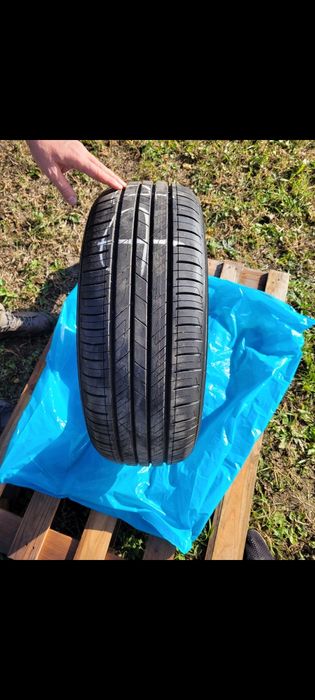 Opony letnie 215/55 R17