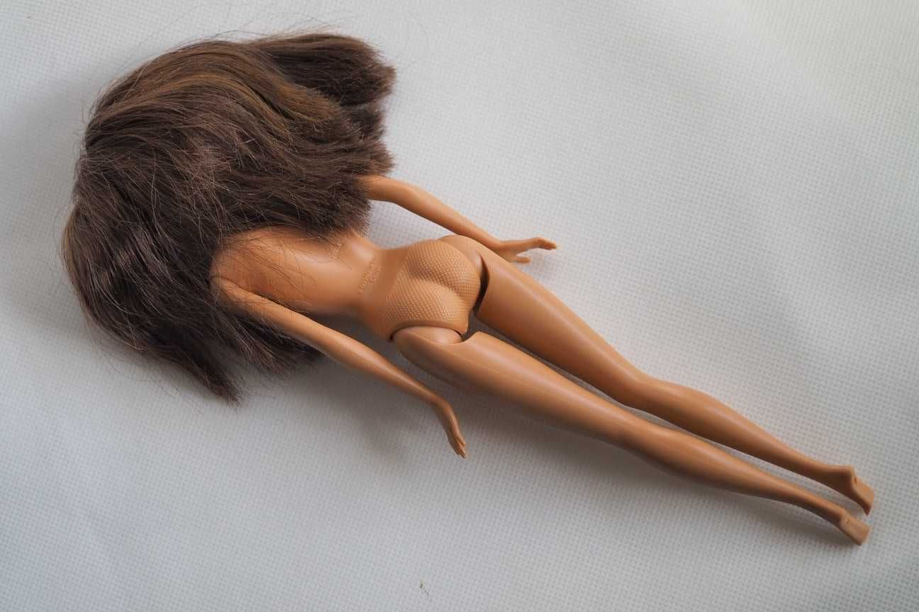 Lalka Barbie Mattel brunetka południowa uroda