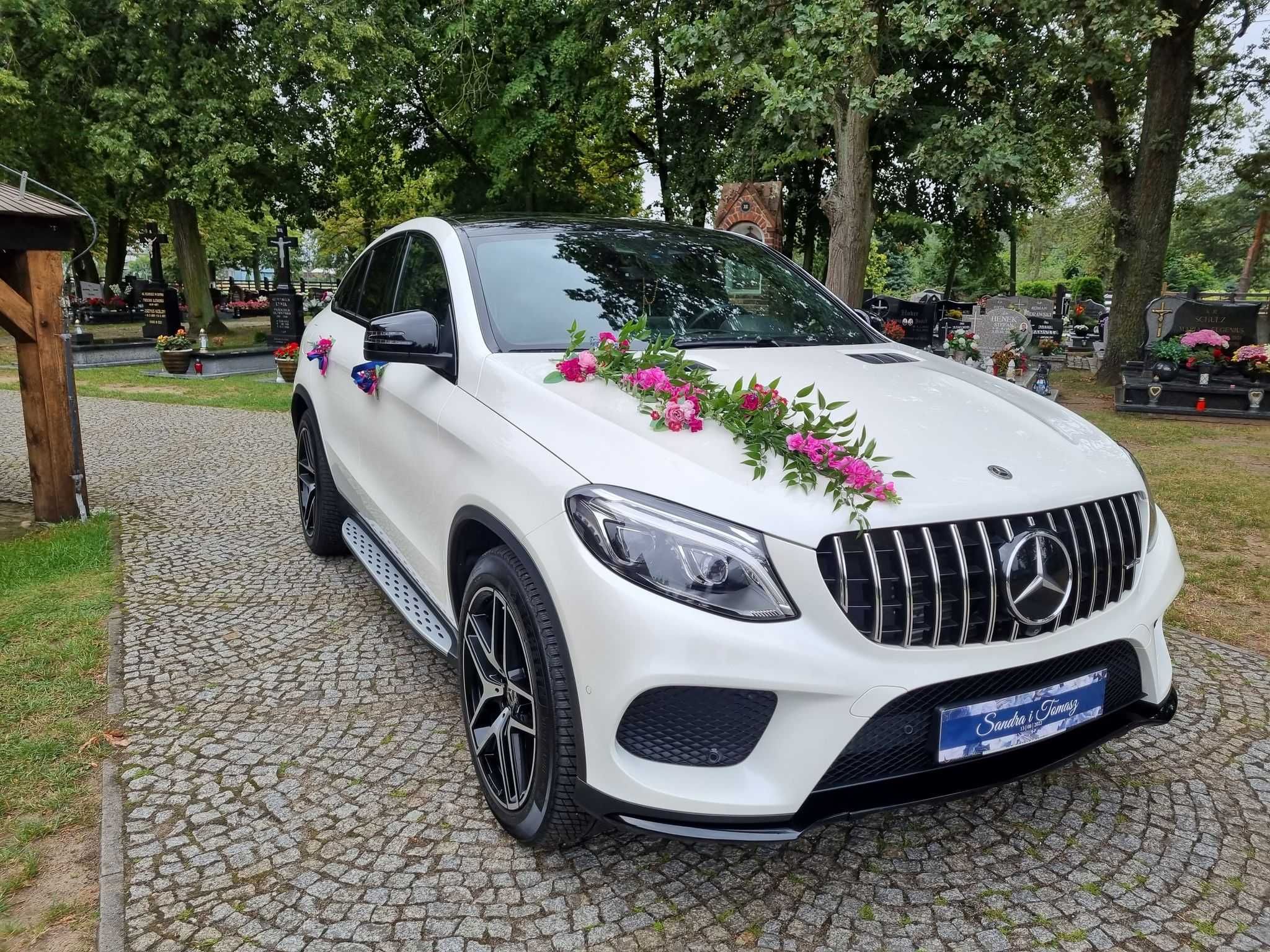 Mercedes GLE coupe biały piękne auto do ślubu