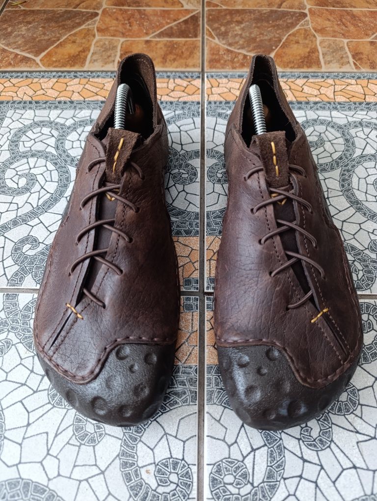 Clarks 41p. Чоловічі кросівки мокасини.