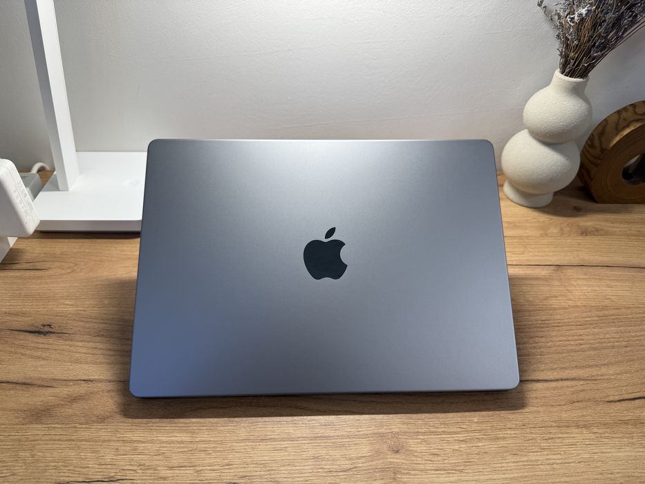 MacBook Pro 14 2021 16-Core GPU M1 Pro 32GB 1TB SSD
