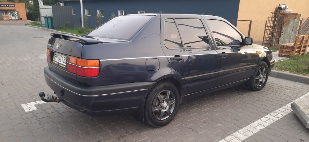 Volkswagen Venta  1.8 бензин.