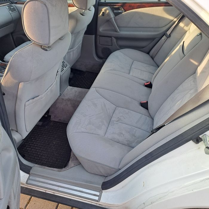 Mercedes Benz E220 W210 2.2 Diesel Automat