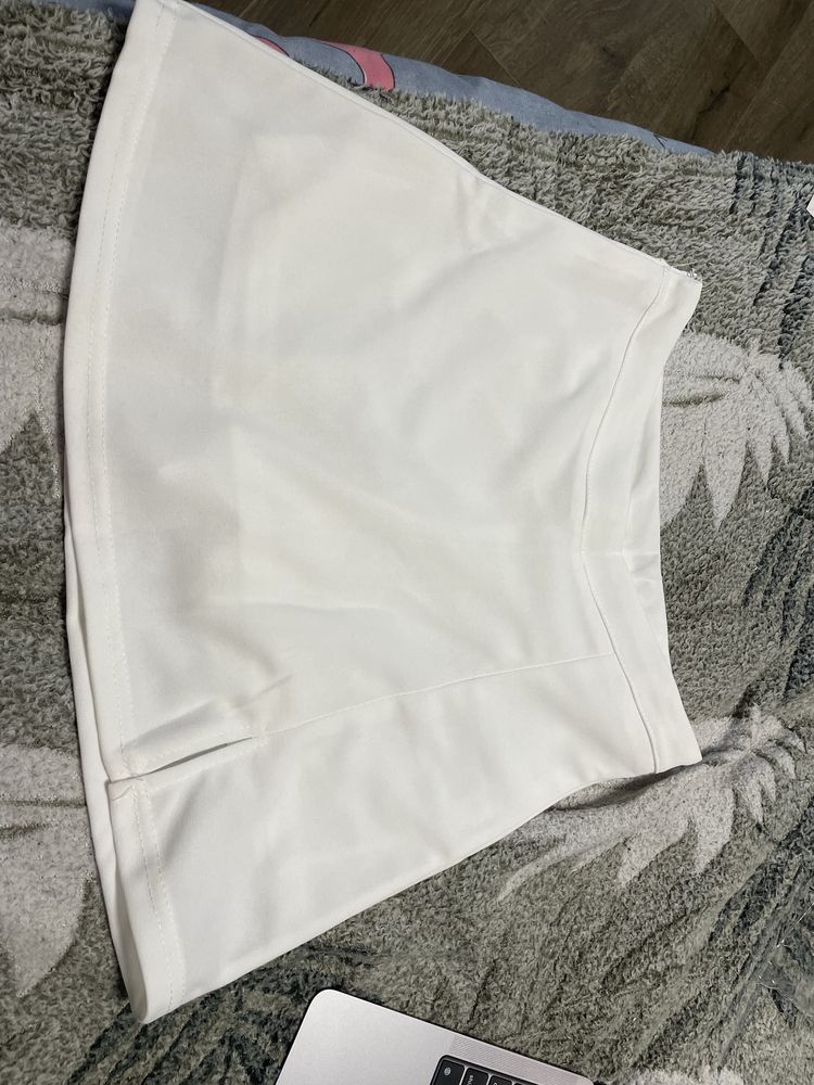 Юбка Zara белая, юбка шорты