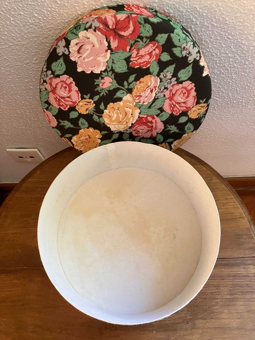 Conjunto de 2 caixas floridas