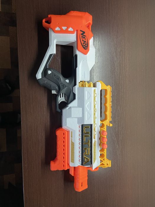 Nerf Ultra Dorado