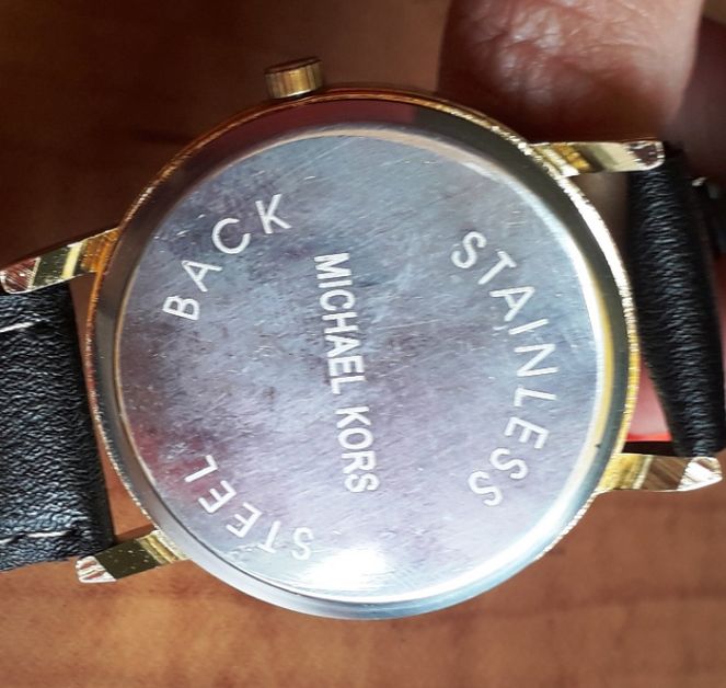 Стильные часы Michael Kors stainless steel back