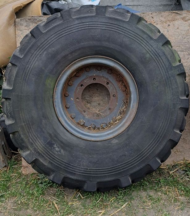 16.00 r 20 xl Michelin