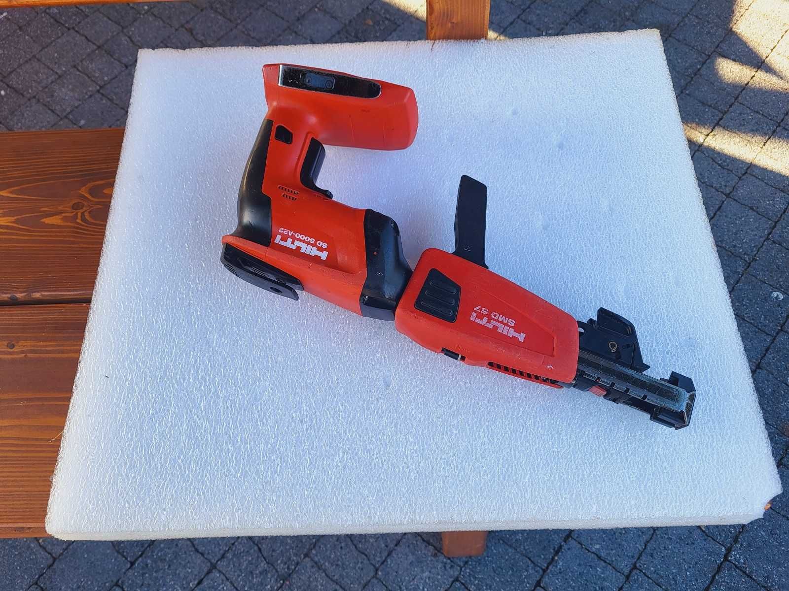 Wkrętarka do płyt gipsowo-kartonowych Hilti SD5000 A-22 + Magazynek