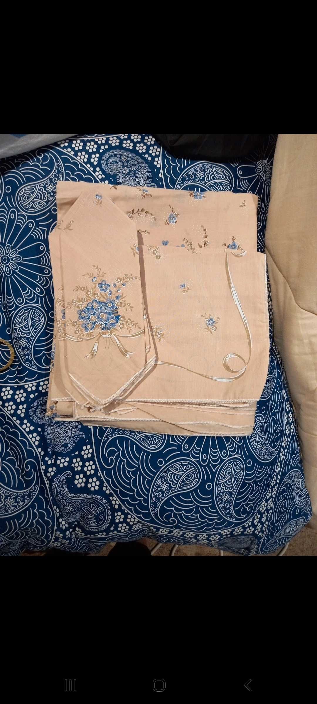Conjunto de toalha de mesa e 12 guardanapos - Local