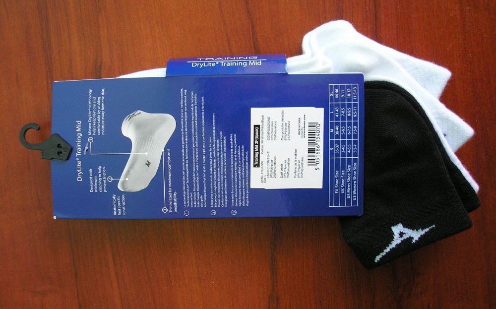 Шкарпетки для тренувань Mizuno Training Mid 3P. Спортивні носки Мізуно