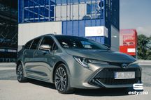 Wynajem samochodu, wypożyczalnia samochodów Estyma - Toyota Corolla