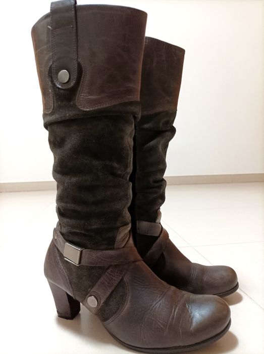 Botas em pele genuína marca Seaside (Tam. 38)