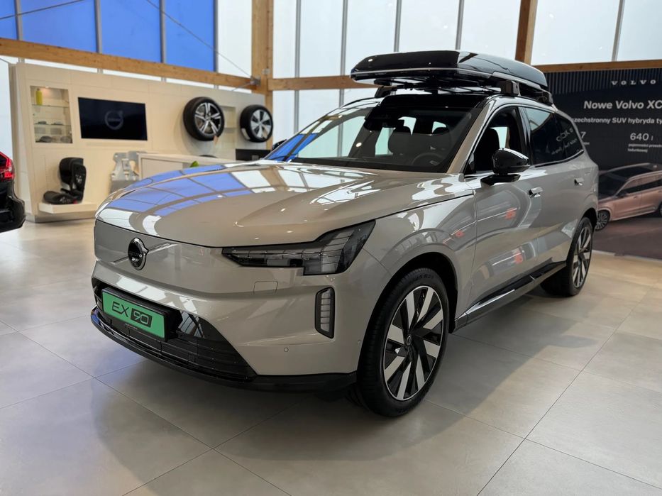 Volvo EX90 w bardzo atrakcyjnej ofercie! Dostępny OD RĘKI