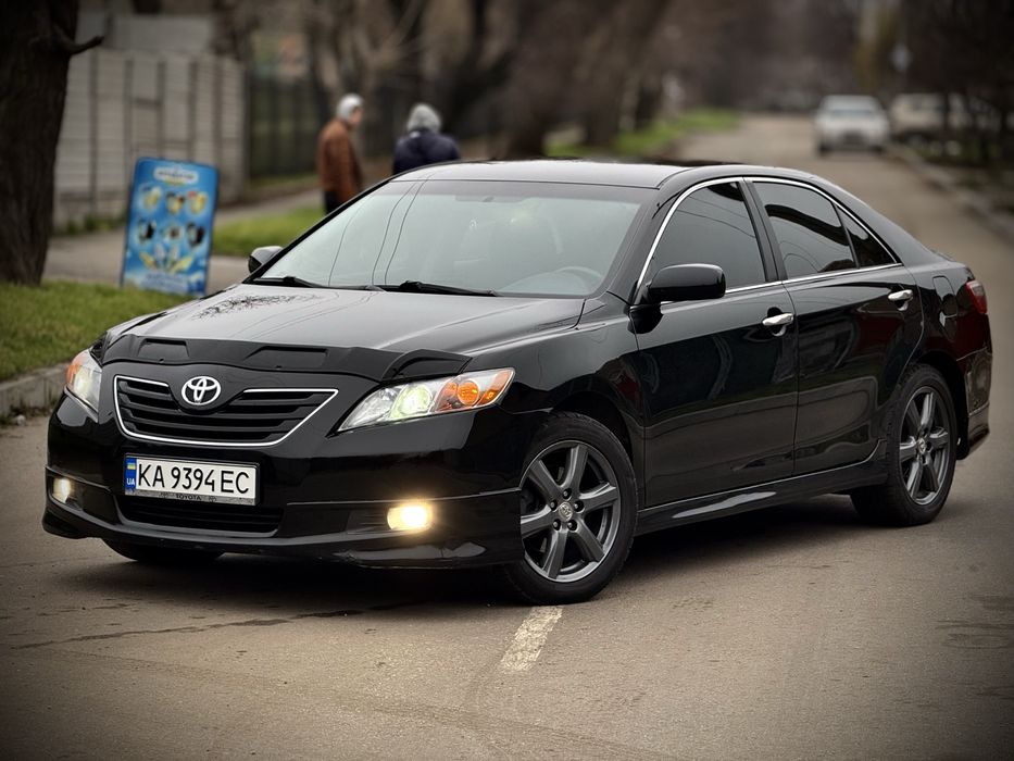 Продам авто Toyota Camry 40 автомат