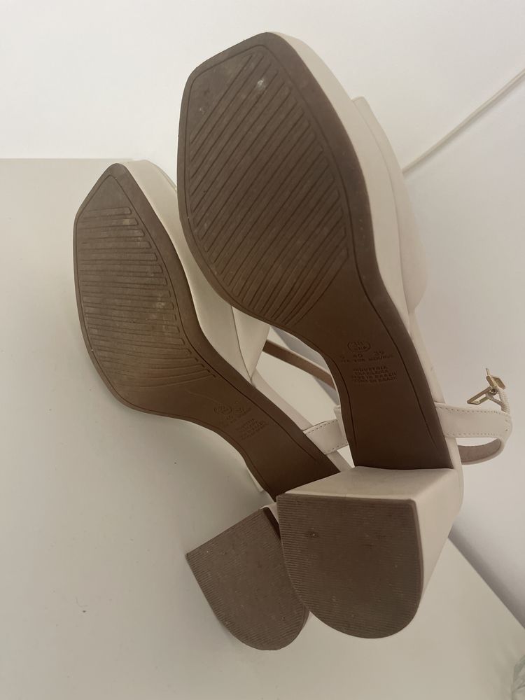 Sandalias salto alto