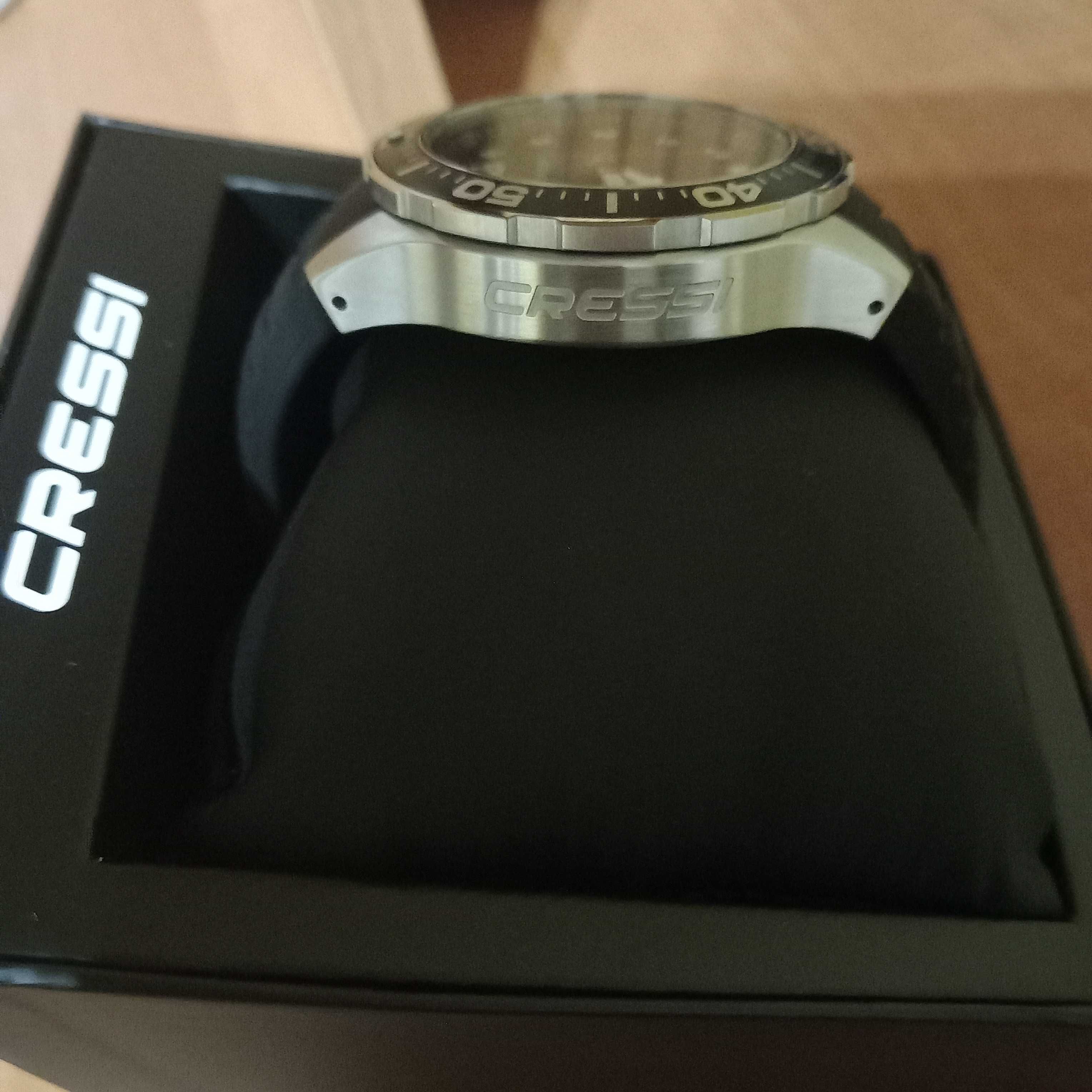 Cressi Manta Professional dive watch годинник