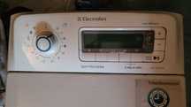 Pralka Electrolux EWT 105510 W programator