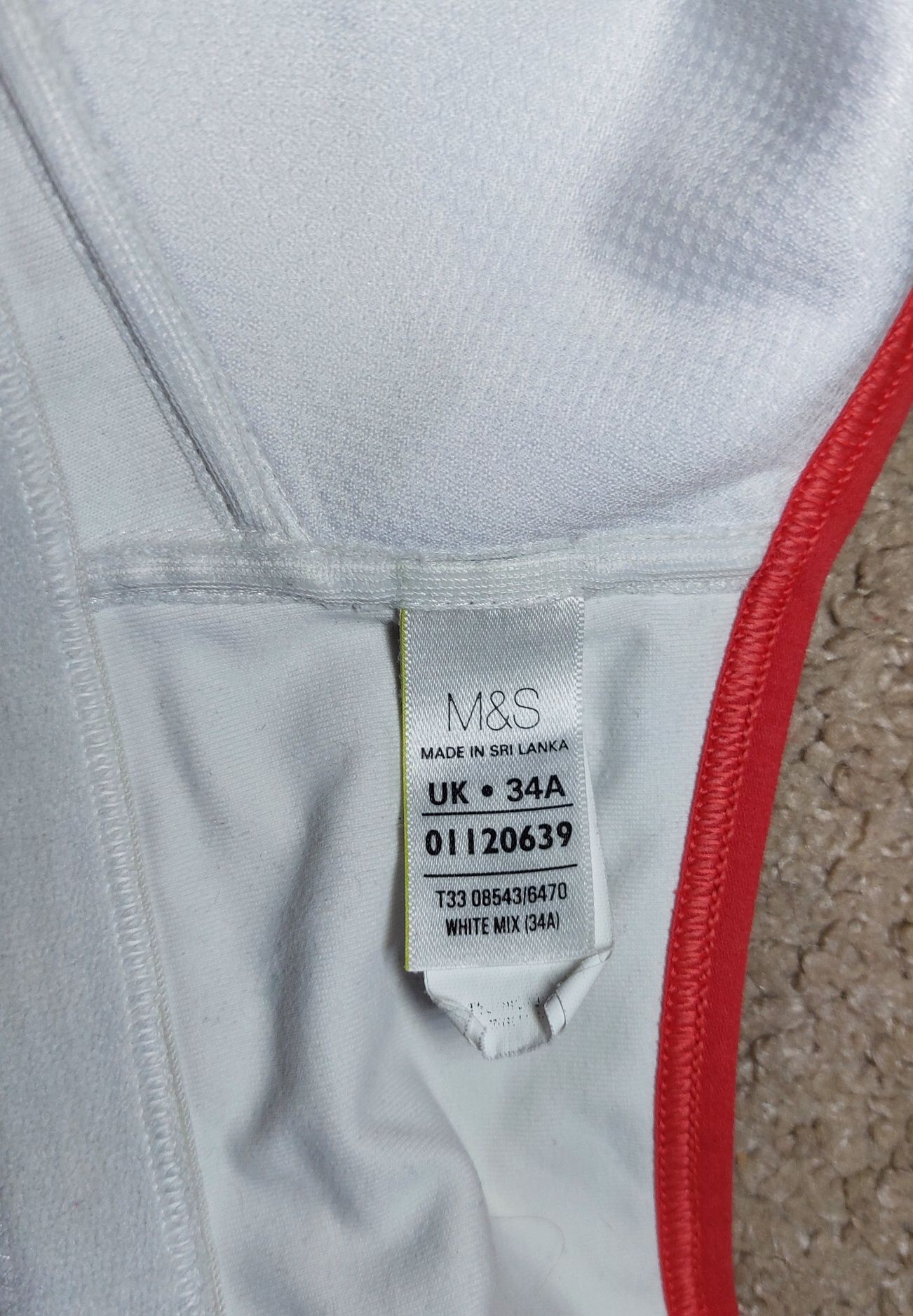Спортивный топ, бюстгальтер M&S. Размер S, 34A, наш 42-44.