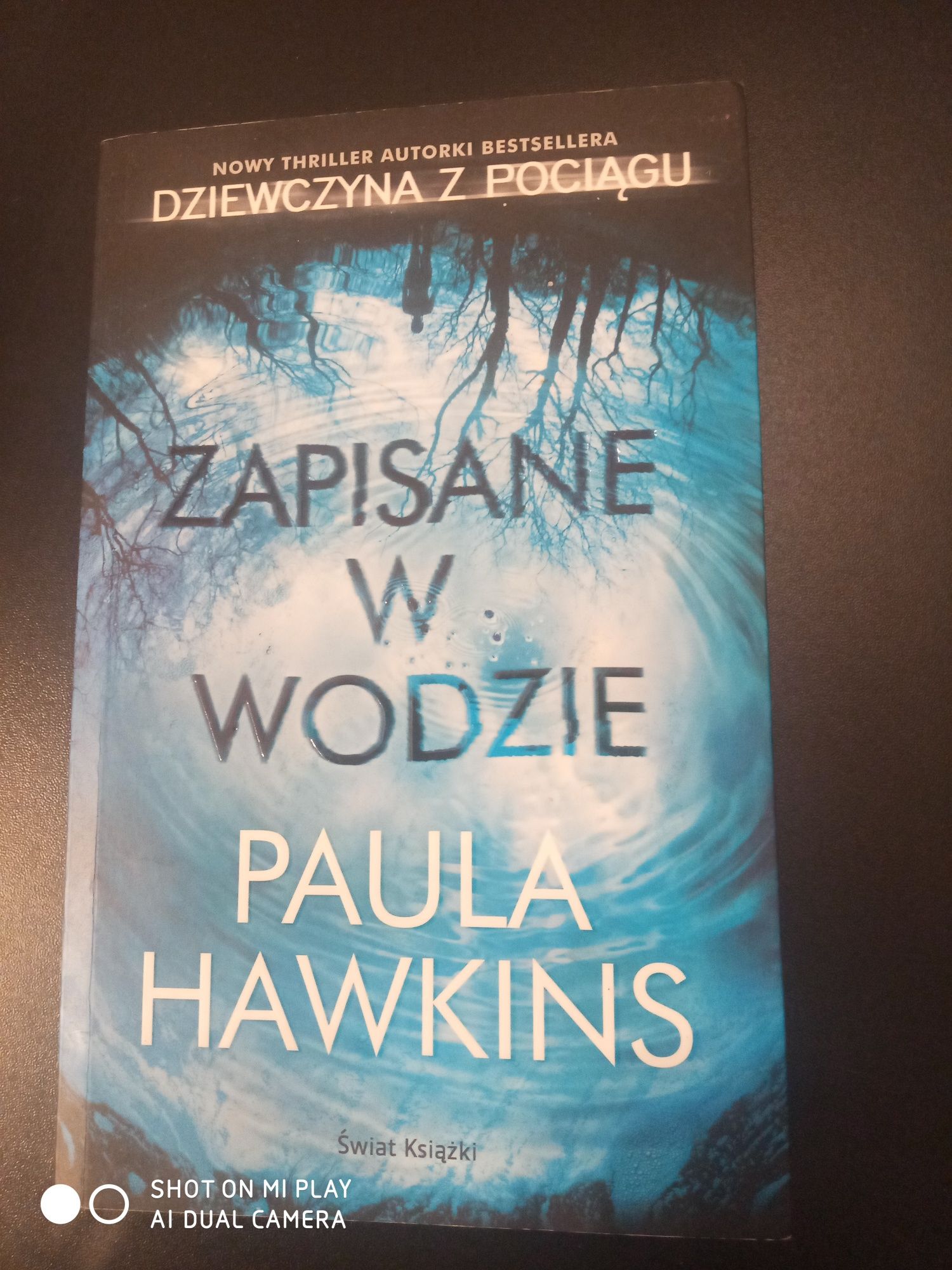 Zapisane w wodzie. Paula Hawkins