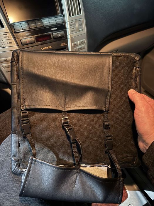 Продам подлакотник на Lexus RX300-350 2007 г