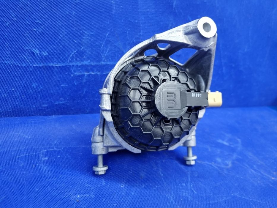 PODUSZKA lewa silnika AUDI A5 F5 3.0 TFSI lewa ŁAPA ORYGINAŁ igła OEM